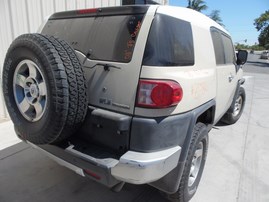 2008 TOYOTA FJ CRUISER TAN 4.0L AT 4WD Z17821